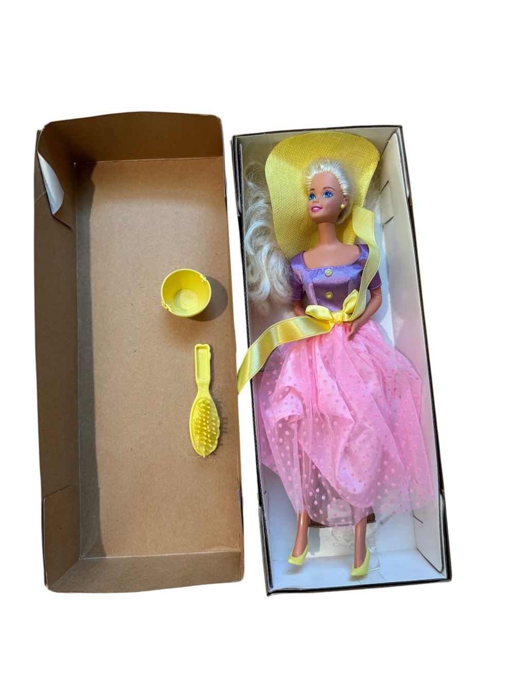 🌸VTG 1995 Barbie Spring Blossom Collectible W/ Accessories and Box